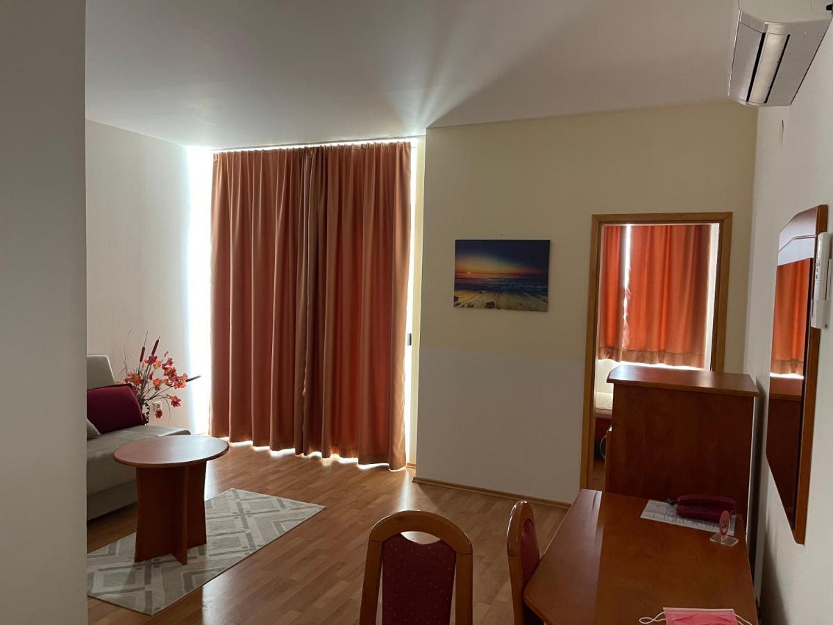 Villa Sunce Podgora Bagian luar foto